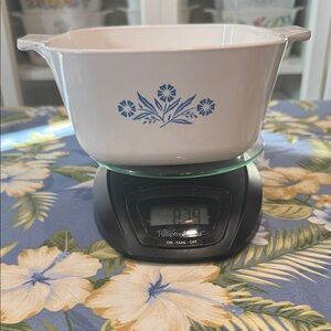 Corning Ware Blue CornFlower P-1 3/4-B